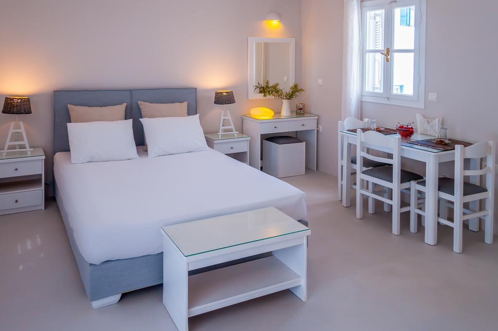 Milos Bay Suites Адамас Номер фото