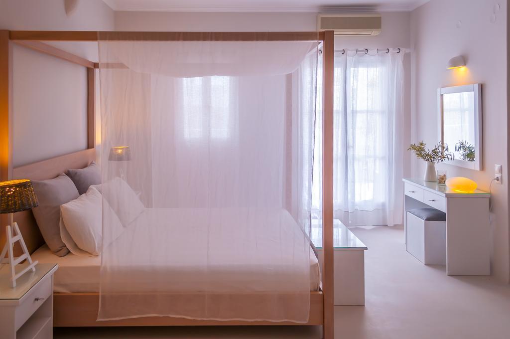 Milos Bay Suites Адамас Номер фото